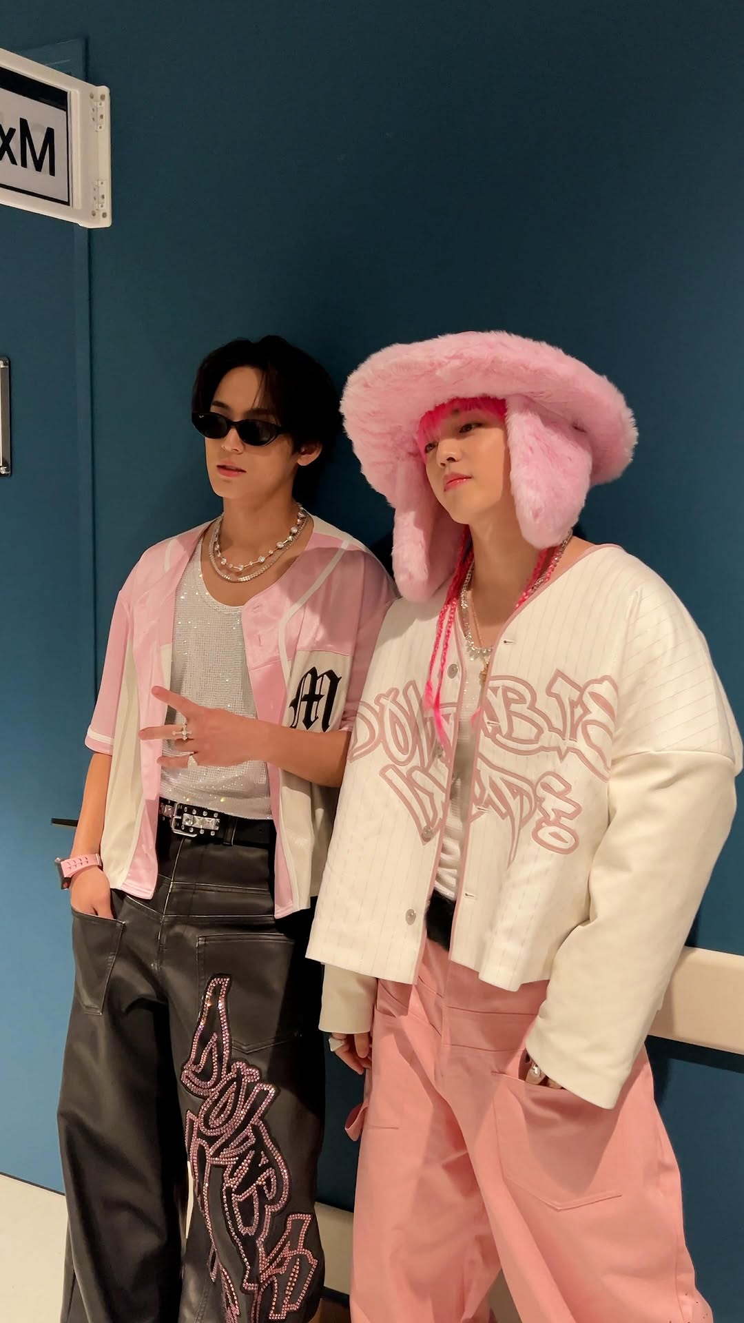 😬✌️

#CxM #에스쿱스X민규
#DOUBLE_UP_INCHEON