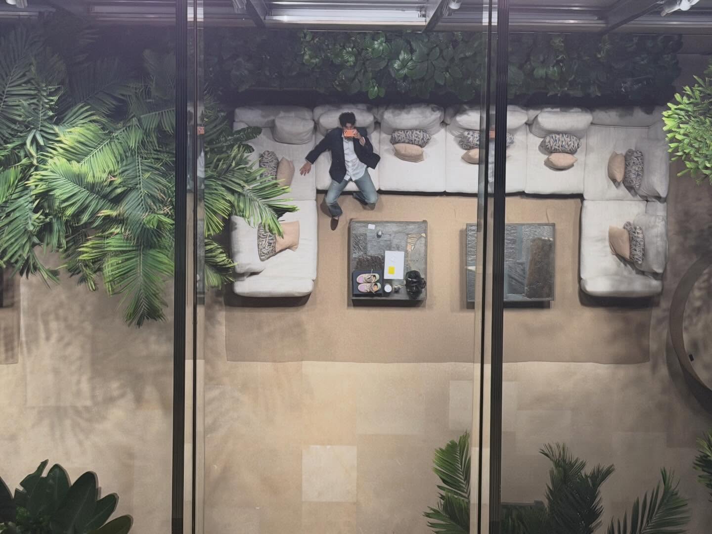 Come and get what you love 😘

@dior #DiorWinter26