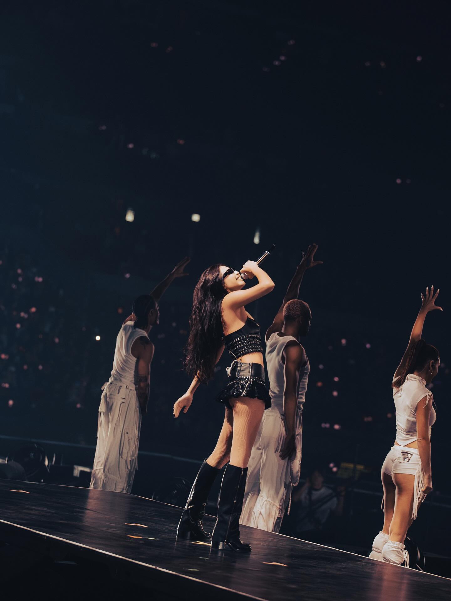 Last stop of the Deadline Tour 🖤
Thank you Hong Kong