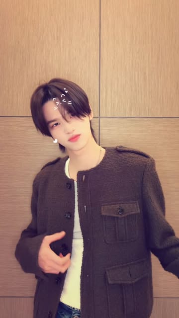 🎸🎸

#SHINYU #신유
#TWS #투어스 #247WithUs