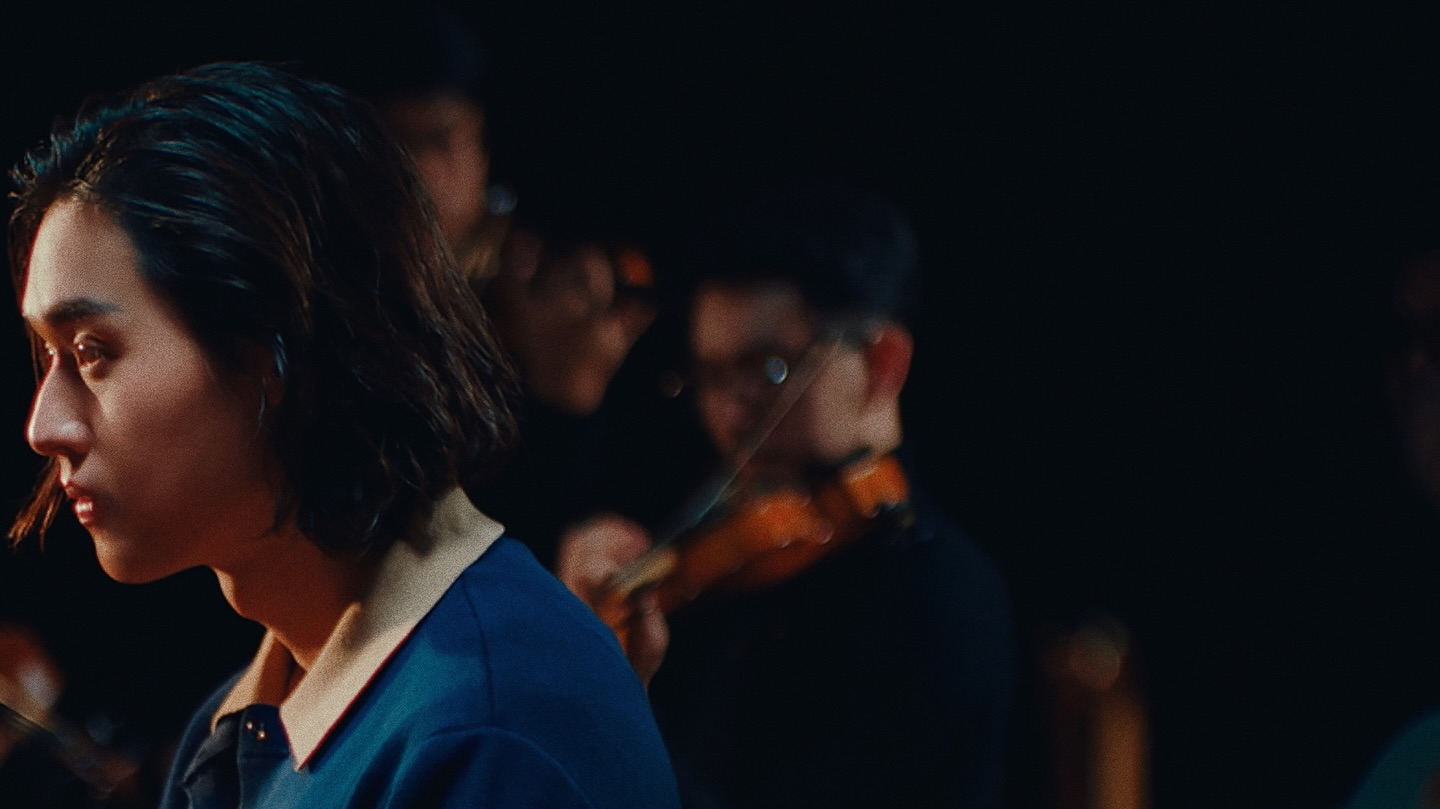 Still your ‘Mr. Everything’
พร้อมดูแลด้วยความรู้สึกที่พิเศษกว่าเดิม 🎅🏻🧡

BILLKIN - Mr. Everything - BILLKIN FEELQUENCY LIVE SESSION
: https://youtu.be/auuR2y4hC0s

#FEELQUENCYLiveSession #BILLKIN_MrEverything
#BILLKIN_FEELQUENCY
#BillkinEntertainment #Bbillkin