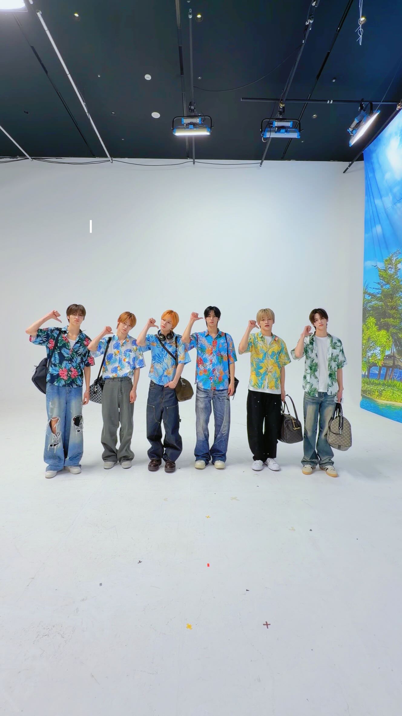 We’re ready to go🫣

#TWS #투어스 #247WithUs