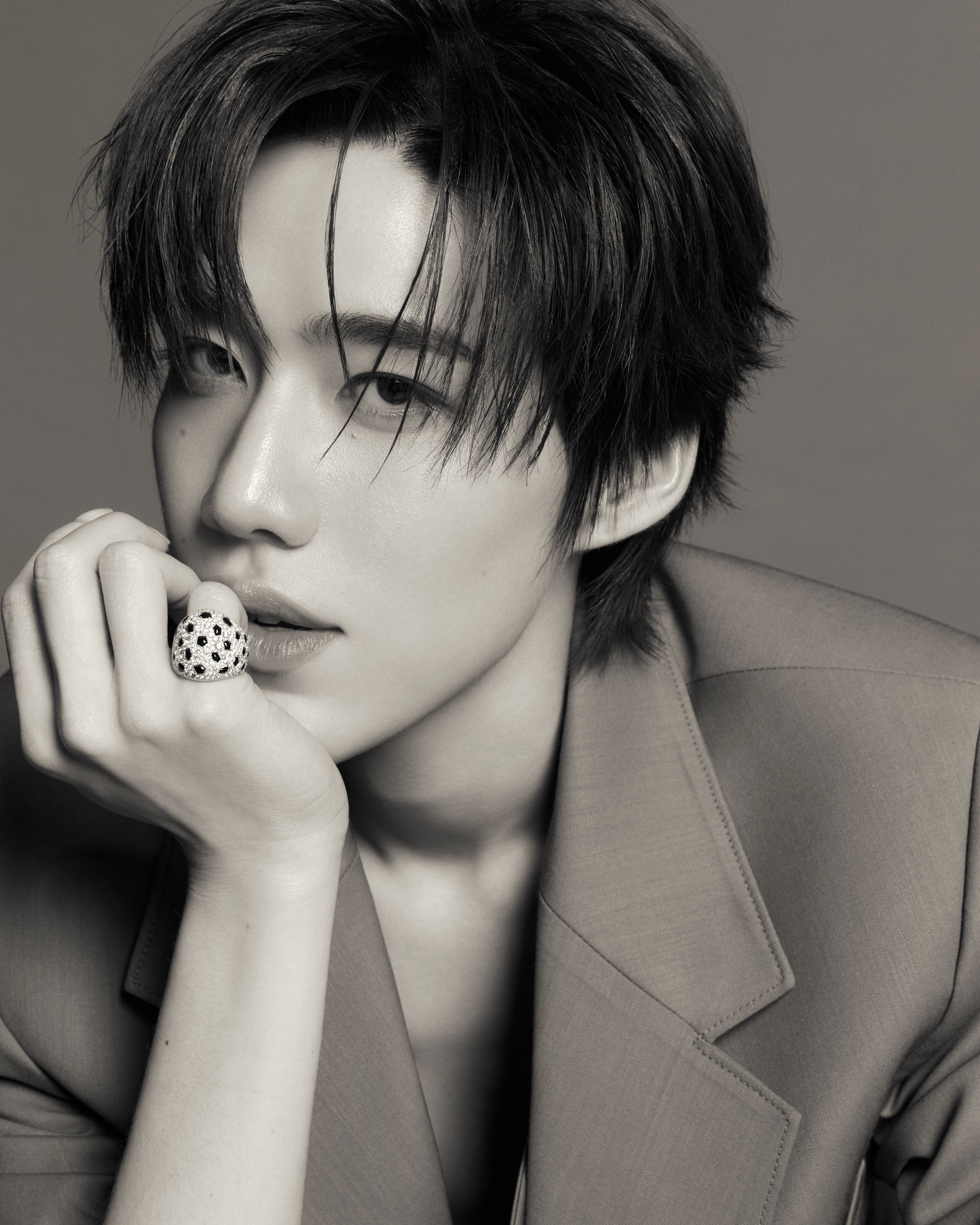 ‘PP KRIT’ joins the Cartier family - a Maison known for its timeless creativity, iconic heritage, and bold spirit. 🐆❤️

PP KRIT CARTIER BRAND AMBASSADOR
#CartierxPPKRIT
#Cartier #CartierThailand
#PPKritt