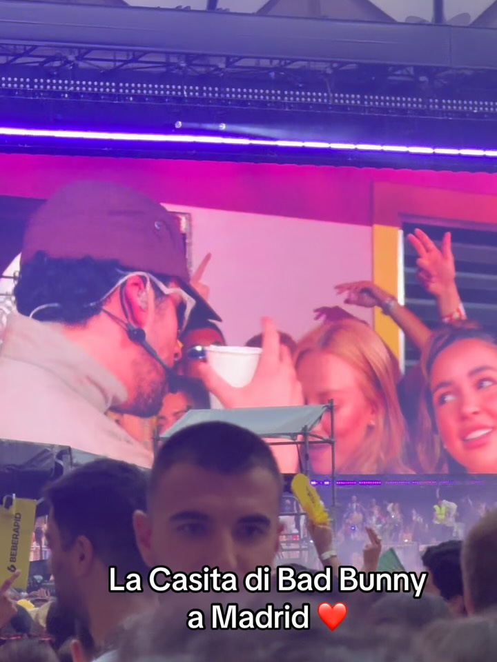 Got invited to La Casita de @badbunnypr in Madrid and It was one of the best concerts of my life 🥹
Huge thanks to @palacioduquesgranmelia
@gran_melia for the best stay too #invited